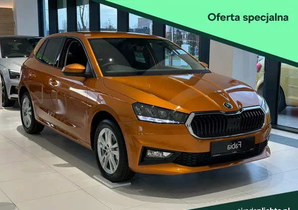 Skoda Fabia cena 98990 przebieg: 4, rok produkcji 2024 z Ćmielów małe 121